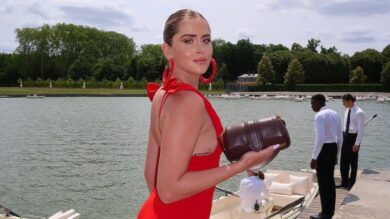 Valentina Ferragni, incidente alla sfilata di Jacquemus: “Mi fa un male cane!”