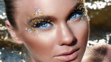 Strass, brillantini e decori per il Viso: i 5 Kit più belli per il tuo look Coachella