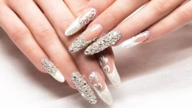 5 Manicure Argento da indossare all summer long