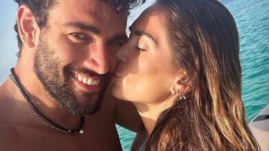 Melissa Satta in vacanza con Matteo Berrettini è super hot: il bikini lilla lascia senza fiato!