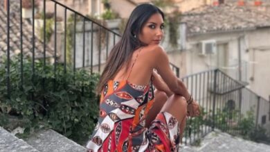 Elisabetta Gregoraci sfoggia il nuovo Look tutto da copiare: il trend è il Crochet!