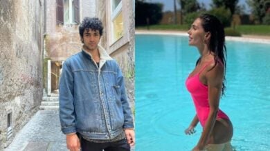 Massimiliano Caiazzo innamorato: l’attore di Mare Fuori ufficializza la relazione con Elena D’Amario