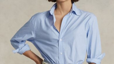 6 camicie azzurre per un look fresco e di tendenza. Ecco le più belle…