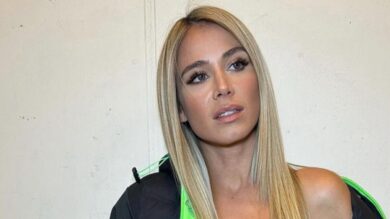 Diletta Leotta star a bordo campo con la Giacca glitter dei sogni (FOTO)