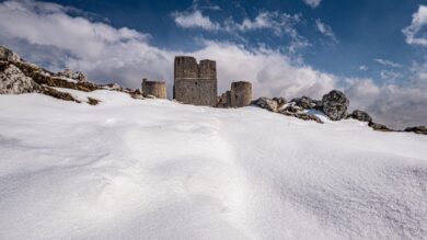 Questi borghi in Abruzzo innevati sono una vera bellezza da scoprire