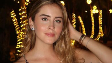 Valentina Ferragni, Capodanno alle Seychelles con l’abito glitter dei sogni, guarda