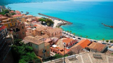 Calabria, viaggio tra gli splendidi borghi della Costa degli Dei