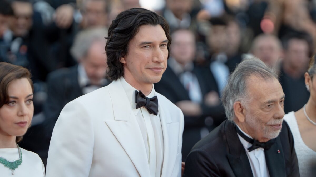 Cannes 2024, Adam Driver replica il Look in bianco con una nota dolente…