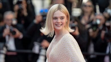 Elle Fanning, l’abito Gucci è indimenticabile: che glamour! (FOTO)