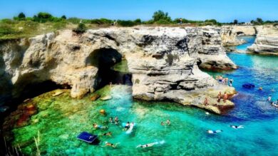 Le Grotte marine della Costa Salentina sono uno spettacolo che lascia senza parole