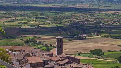 Un borgo toscano di origine etrusca per un tuffo nel passato davvero unico!