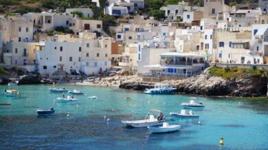 Acque cristalline, un incantevole Borgo bianco e tutta la bellezza della Sicilia…