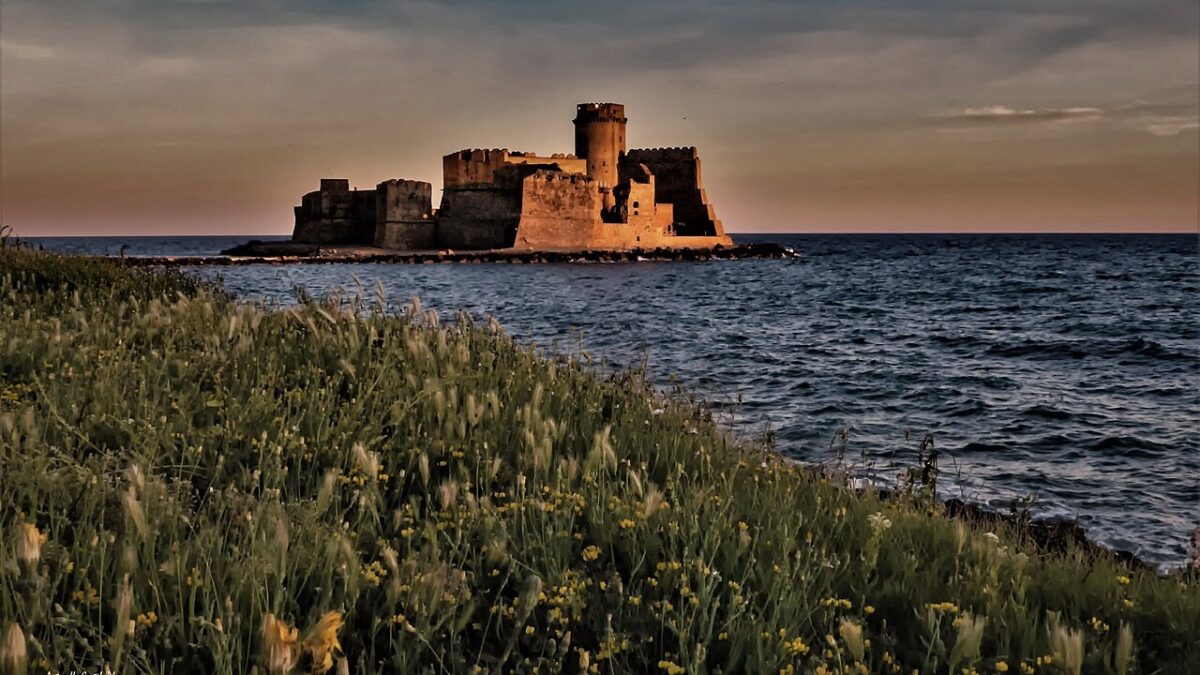 I borghi lungo la costa dei saraceni che vi faranno innamorare…