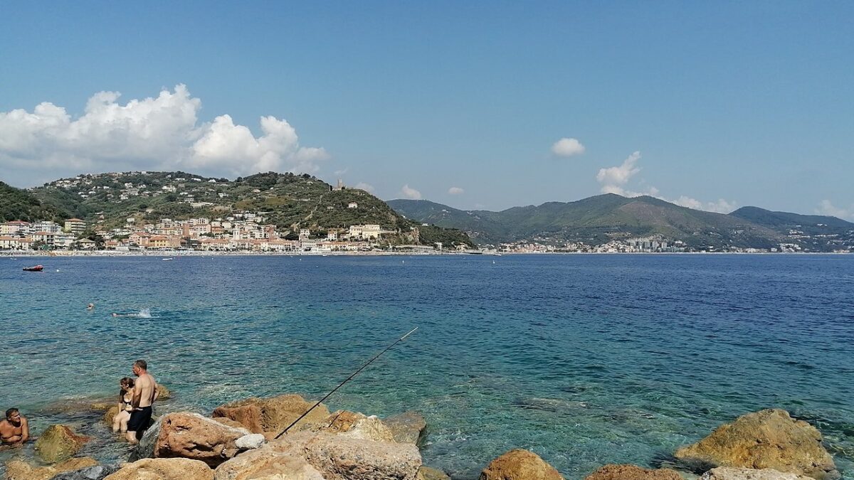 Questo borgo della Liguria è la meta perfetta per un weekend estivo di totale relax