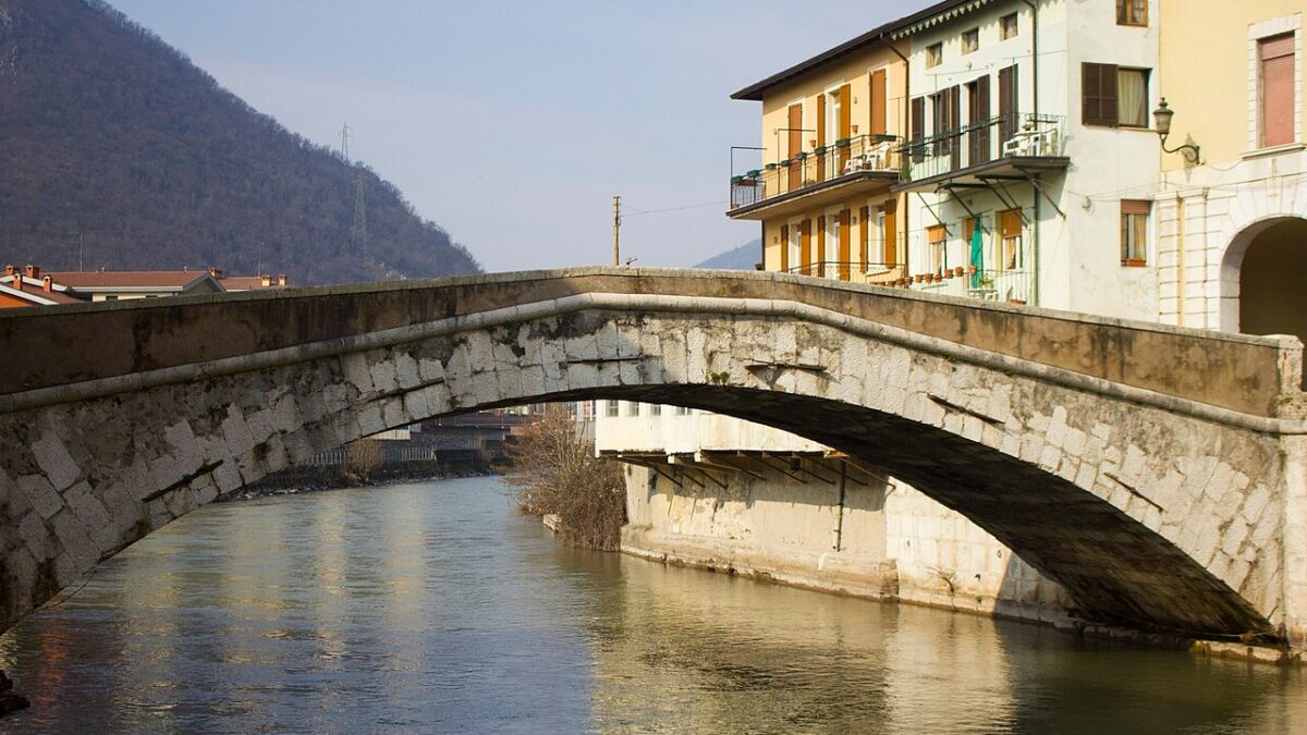 Questo borgo in provincia di Brescia è la metà ideale per una rinfrescante pausa estiva