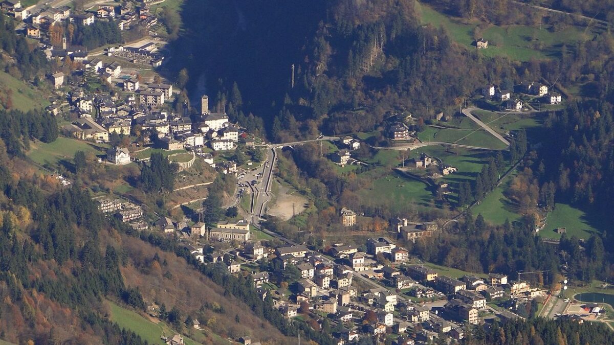 Soprannominato “la piccola Toledo”, è uno dei Borghi più belli e antichi d’Italia…