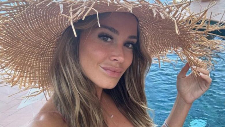 Diletta Leotta, Look mozzafiato a Miami: dal bikini al completo con spacco vertiginoso