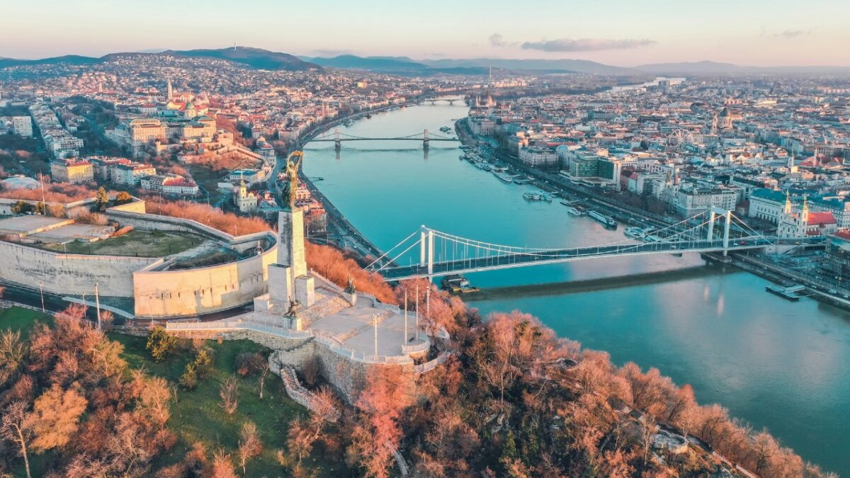 Budapest: ecco perché è la destinazione europea perfetta per il vostro viaggio d’autunno!