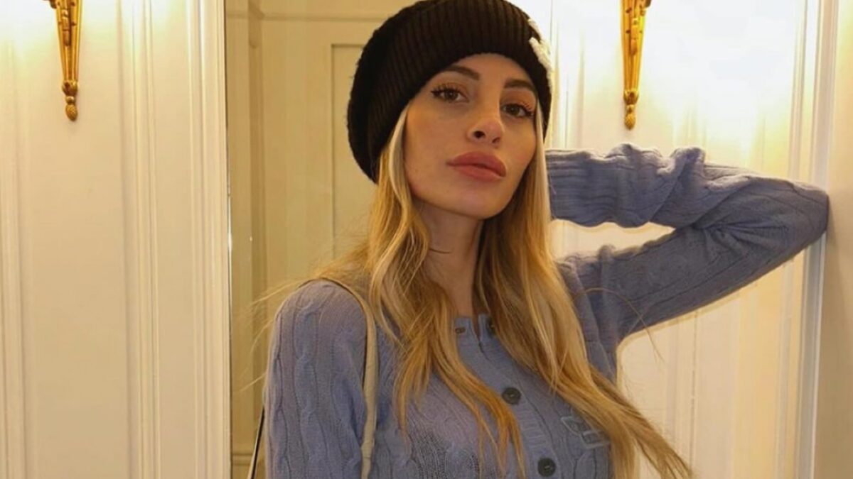 Chiara Nasti sfoggia il Basco firmato Chanel, il Look è perfetto! (FOTO)