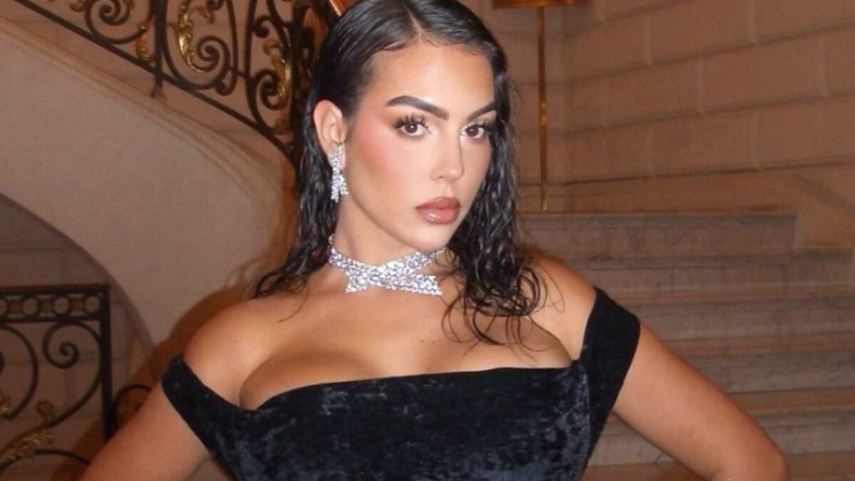 Georgina Rodriguez lancia la sua fragranza, un Profumo arabo per le donne sexy