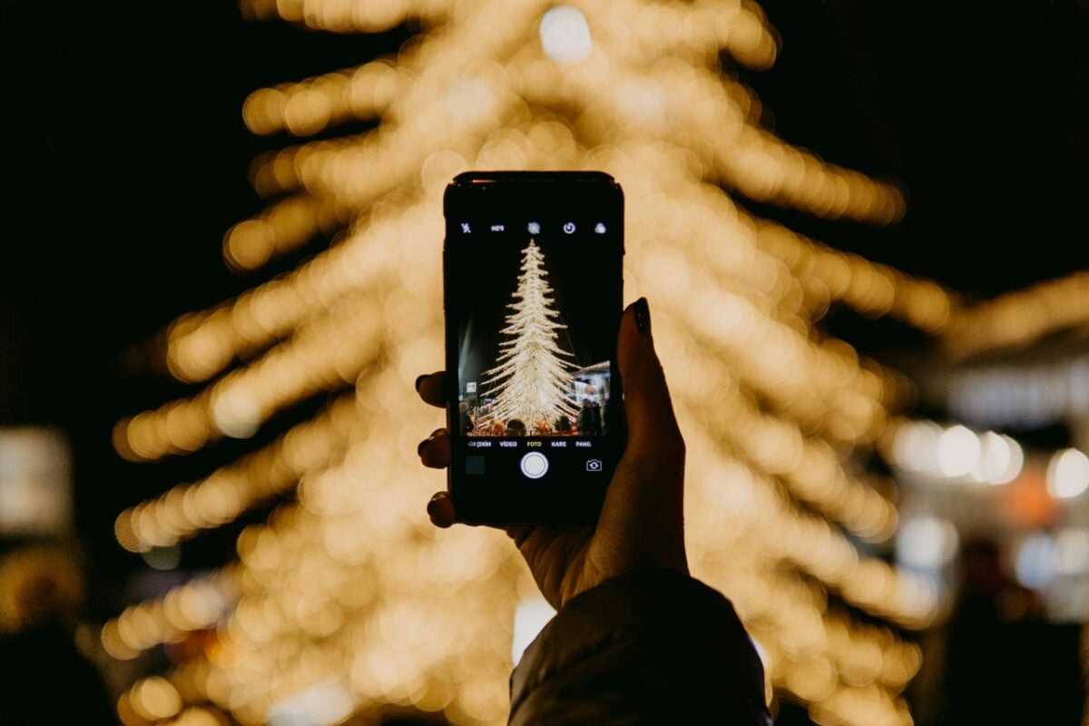 Trucchi e segreti per un albero di Natale perfetto: lascerai tutti a bocca aperta!