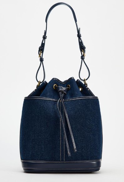 Bucket Bag: comode e chic, sono loro il modello da amare…ancora