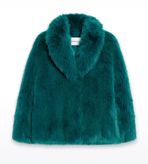 Soffici, calde e colorate, le Faux Fur sono la nostra “Winter crush”!