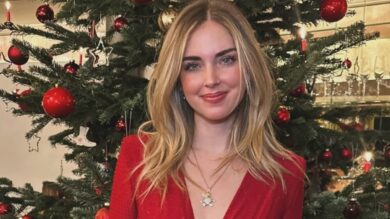 Chiara Ferragni, messaggio di speranza a Natale con questo look favoloso