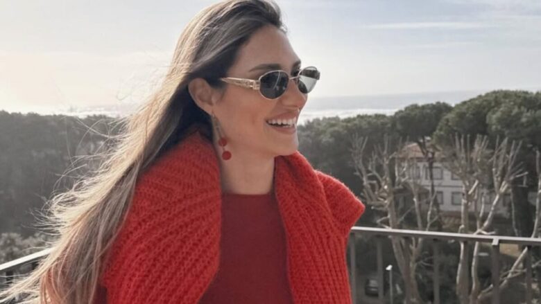 Beatrice Valli con questo iconico Look fa impazzire le fan (FOTO)