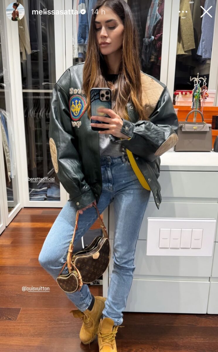 Melissa Satta sceglie il Look da Biker, senza rinunciare alle griffe (FOTO)