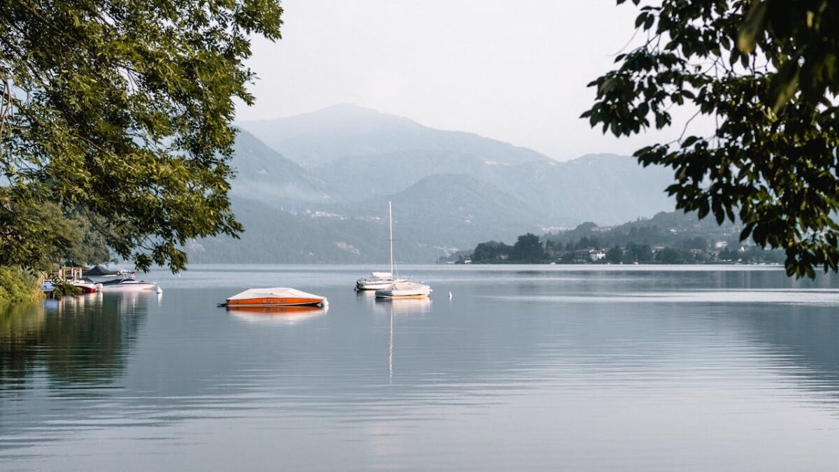 È uno dei borghi più belli del Piemonte, un vero tesoro sul lago d’Orta