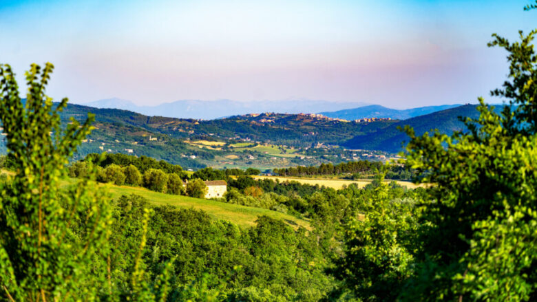 Questo borgo in Umbria è la destinazione ideale per un weekend invernale unico!