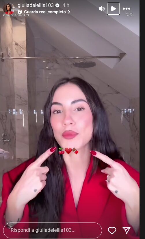 Giulia De Lellis sfoggia la combo labbra perfetta per San Valentino (e non solo!)