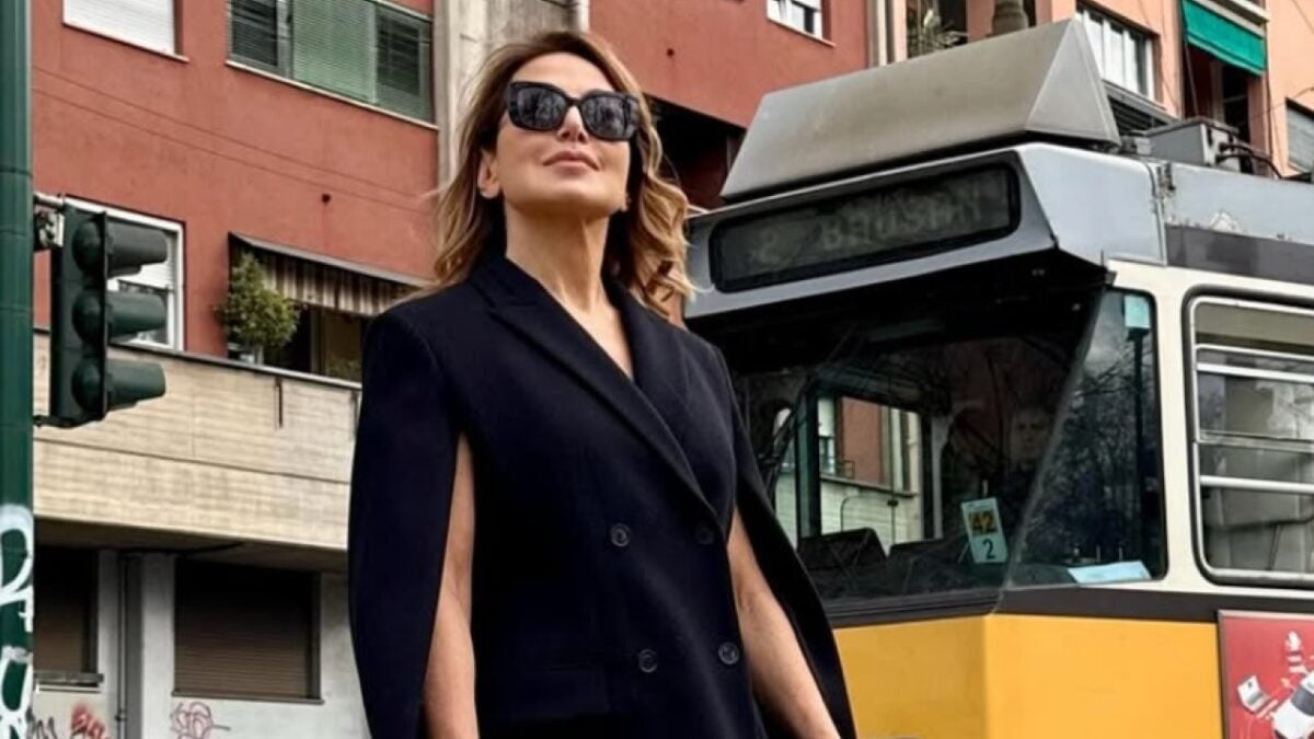 Barbara d’Urso è una businesswoman super cool con questo Look (FOTO)