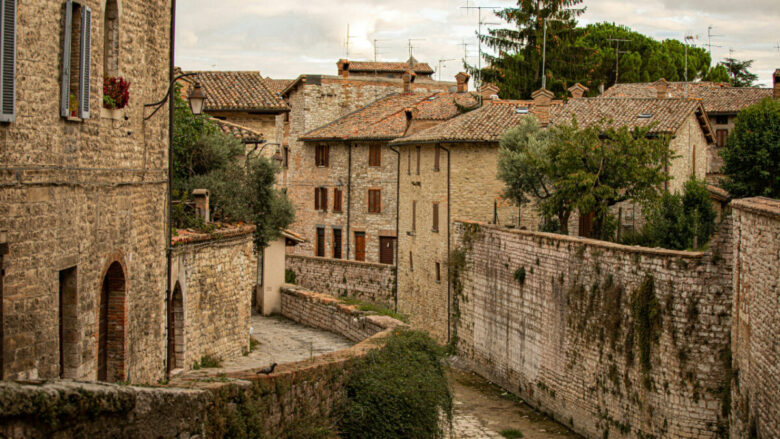 Questo borgo in provincia di Perugia è la destinazione ideale per un weekend di primavera unico