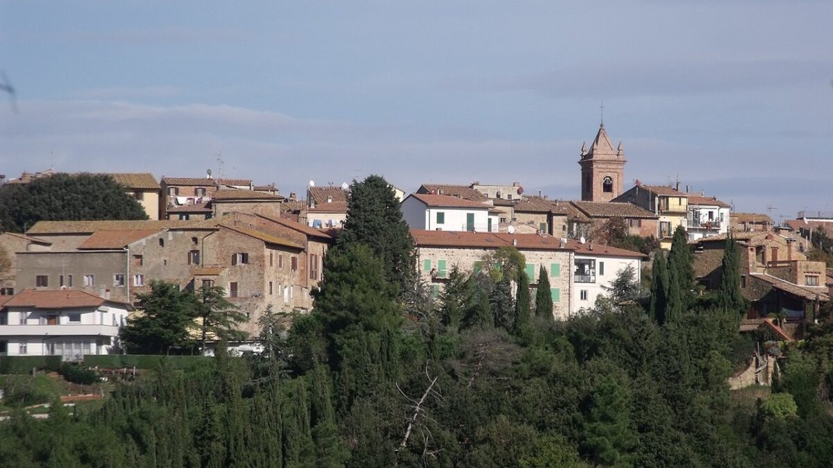 Un borgo toscano da sogno: tra colline, arte e sapori autentici